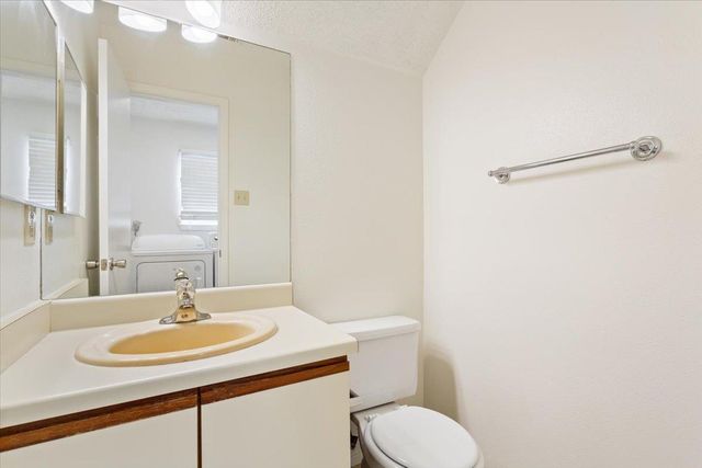 1015 E Yager LN 157, Austin, TX 78753