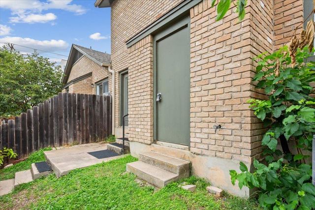 1015 E Yager LN 157, Austin, TX 78753