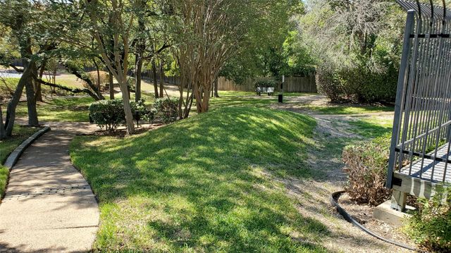 1015 E Yager LN 157, Austin, TX 78753