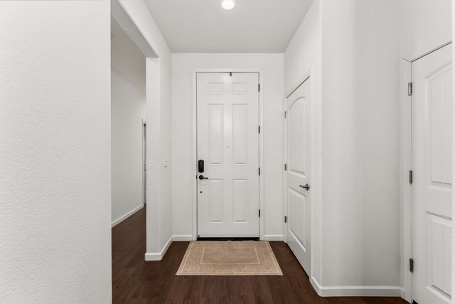 5368 Otter Pond Way, Rancho Cordova, CA 95742