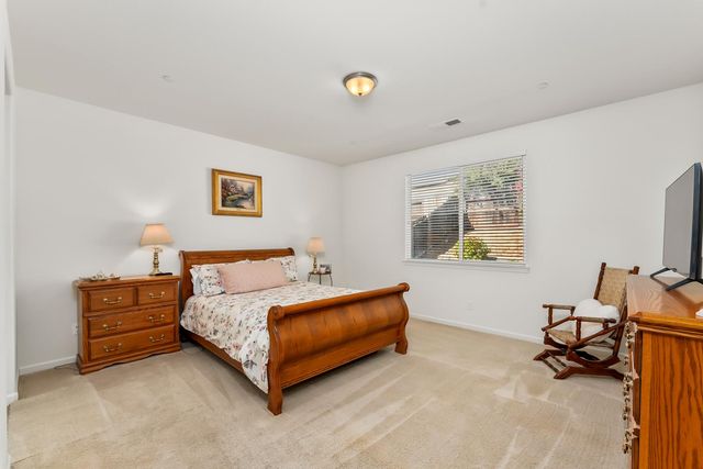 5368 Otter Pond Way, Rancho Cordova, CA 95742