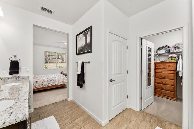 5368 Otter Pond Way, Rancho Cordova, CA 95742