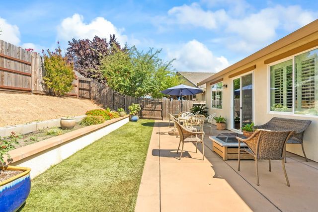 5368 Otter Pond Way, Rancho Cordova, CA 95742