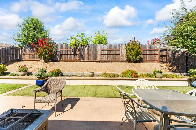 5368 Otter Pond Way, Rancho Cordova, CA 95742