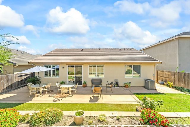 5368 Otter Pond Way, Rancho Cordova, CA 95742