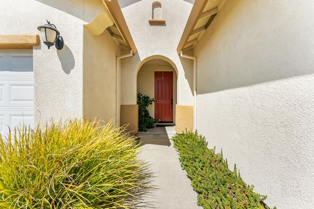 5368 Otter Pond Way, Rancho Cordova, CA 95742