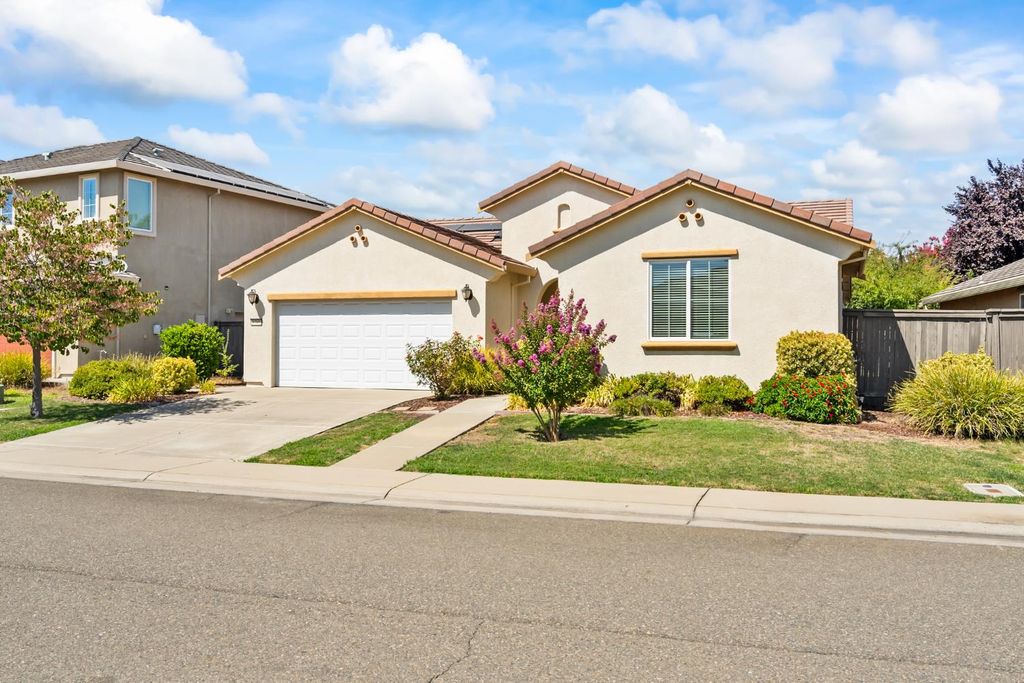 5368 Otter Pond Way, Rancho Cordova, CA 95742