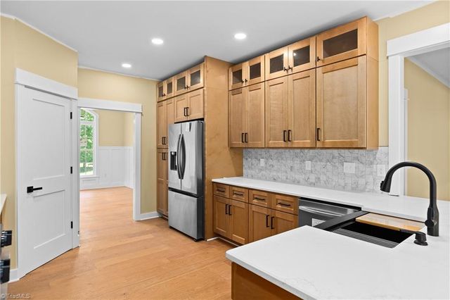 247 Essex Farm Road, Advance, NC 27006