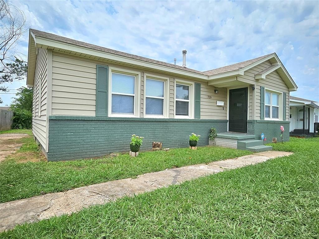 729 E Steed Drive, Midwest City, OK 73110