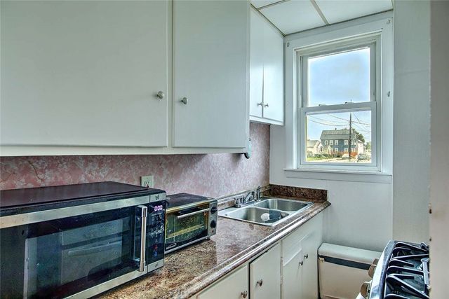 198 Ledge Street, Providence, RI 02904