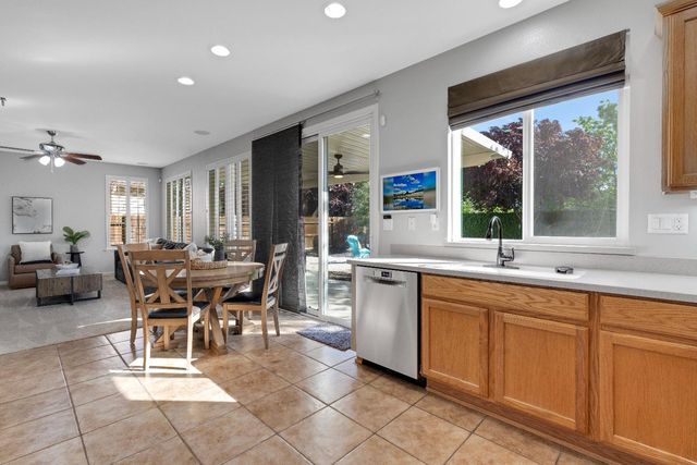 1911 Letterkenny Dr, Lincoln, CA 95648