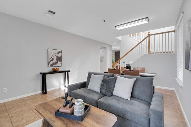 1911 Letterkenny Dr, Lincoln, CA 95648