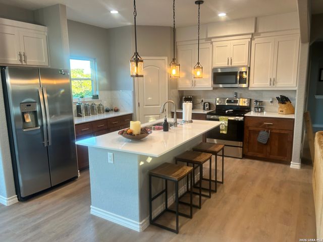 2298 FULLER DR, Canyon Lake, TX 78133
