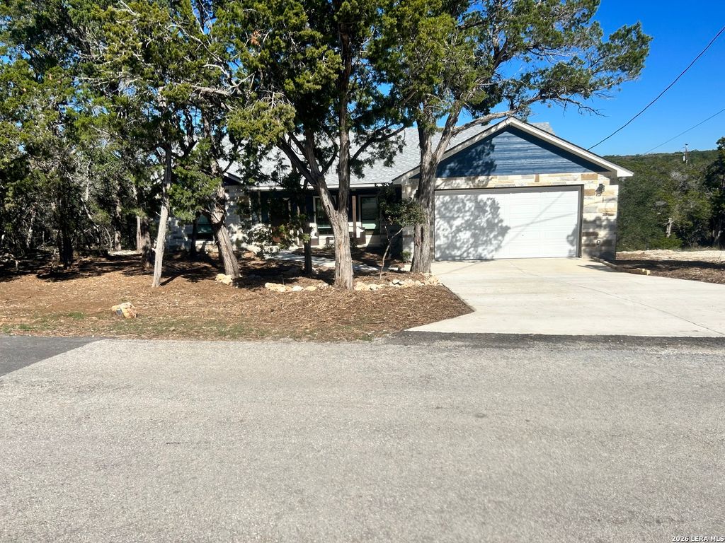 2298 FULLER DR, Canyon Lake, TX 78133