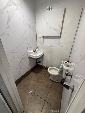 2315 Fair Oaks Ave, Altadena, CA 91001