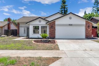 1534 Princeton Avenue, Madera, CA 93637