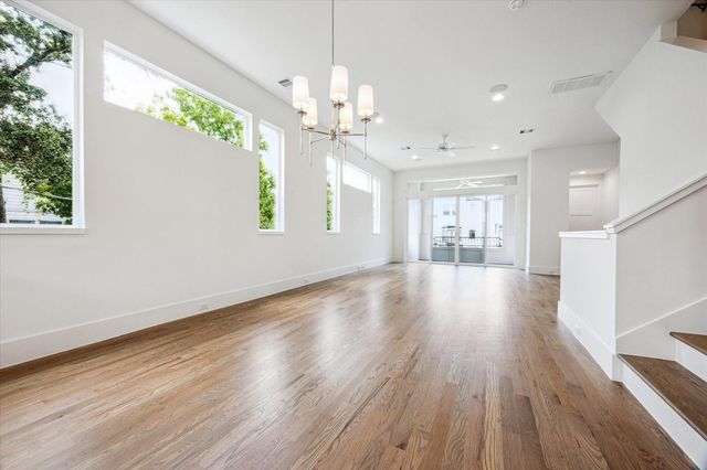 310 Fowler Street, Houston, TX 77007