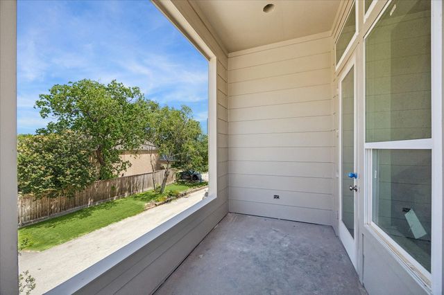 310 Fowler Street, Houston, TX 77007