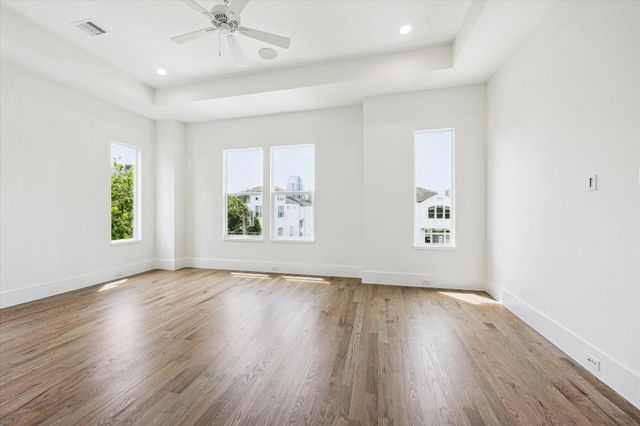 310 Fowler Street, Houston, TX 77007