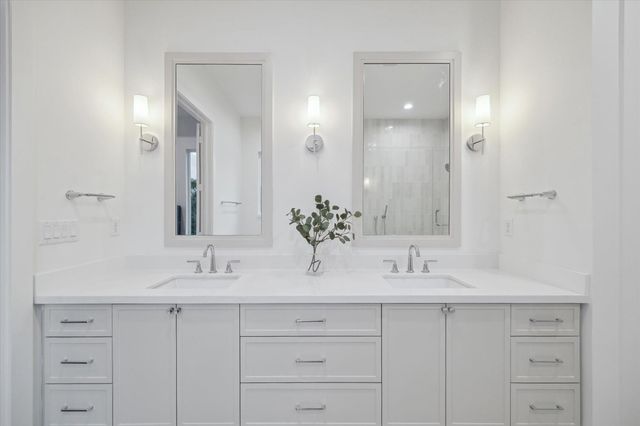 310 Fowler Street, Houston, TX 77007