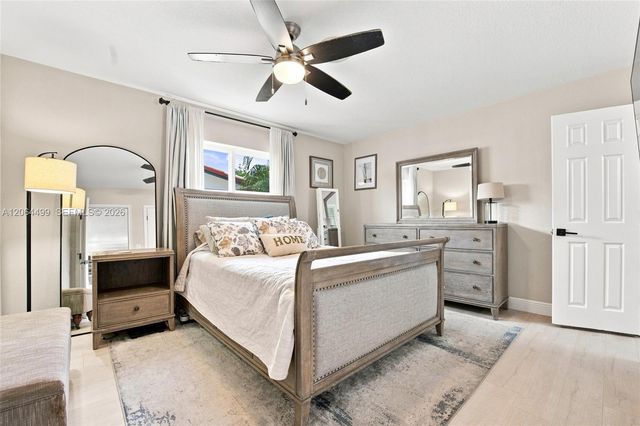 5640 NE 16th Avenue, Fort Lauderdale, FL 33334