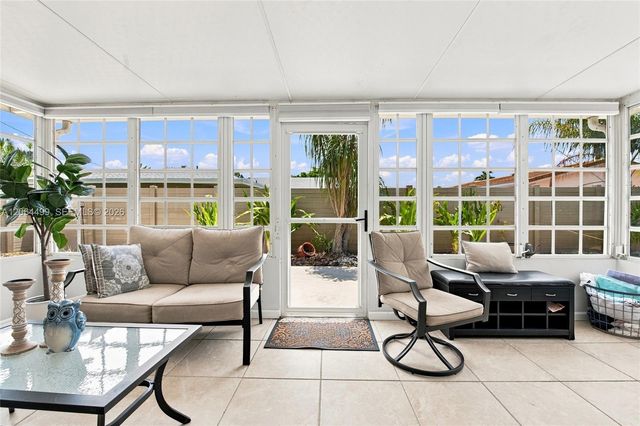 5640 NE 16th Avenue, Fort Lauderdale, FL 33334