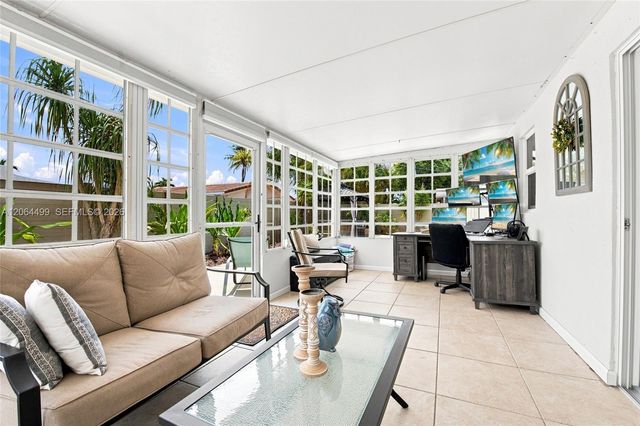 5640 NE 16th Avenue, Fort Lauderdale, FL 33334