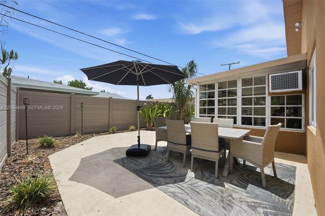 5640 NE 16th Avenue, Fort Lauderdale, FL 33334