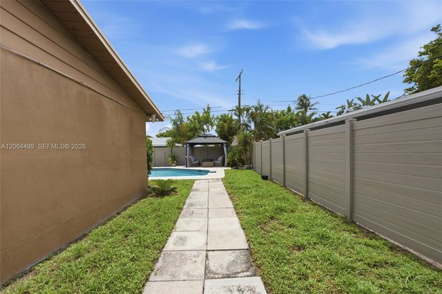 5640 NE 16th Avenue, Fort Lauderdale, FL 33334