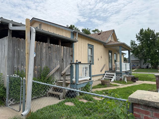 701 N 34TH Street, Council Bluffs, IA 51501