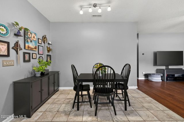 7218 Sherbon Way, Wilmington, NC 28411