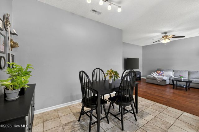 7218 Sherbon Way, Wilmington, NC 28411