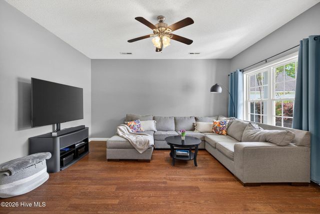 7218 Sherbon Way, Wilmington, NC 28411