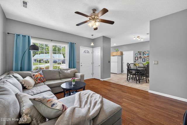 7218 Sherbon Way, Wilmington, NC 28411