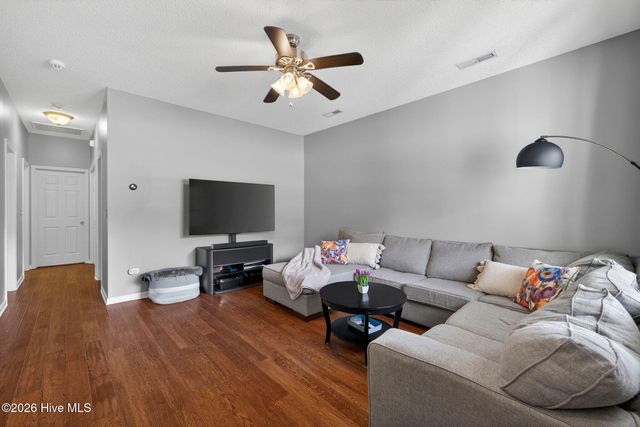 7218 Sherbon Way, Wilmington, NC 28411