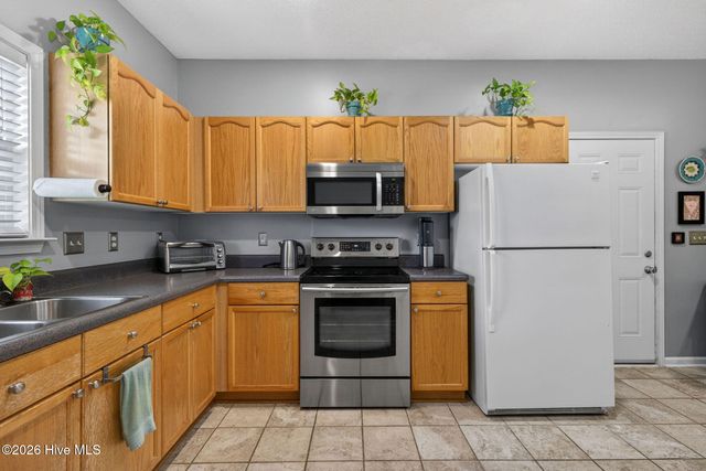 7218 Sherbon Way, Wilmington, NC 28411