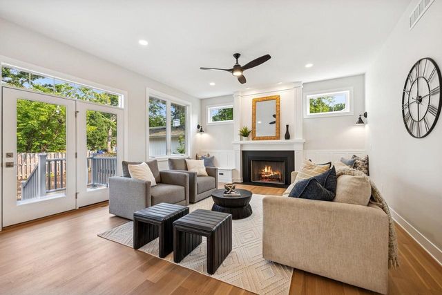 N1524 Oak Shores STREET, Fontana, WI 53125