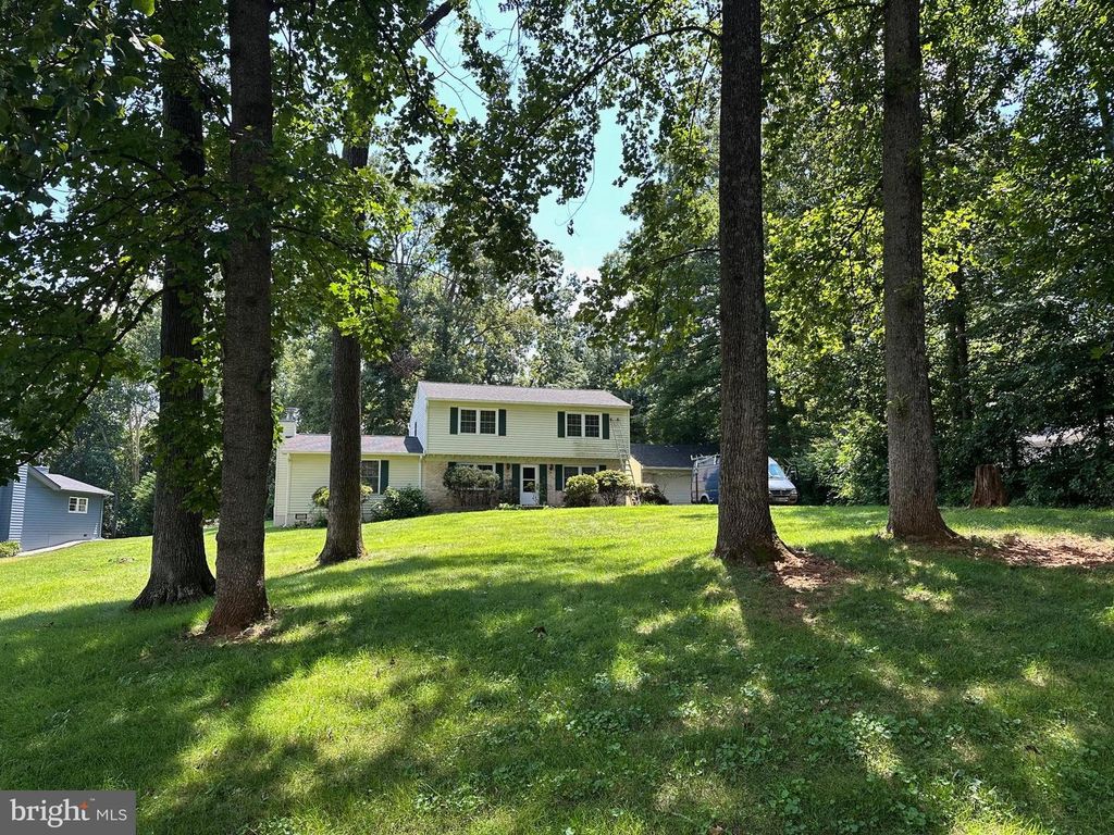 6397 TAZEWELL ST, Warrenton, VA 20187