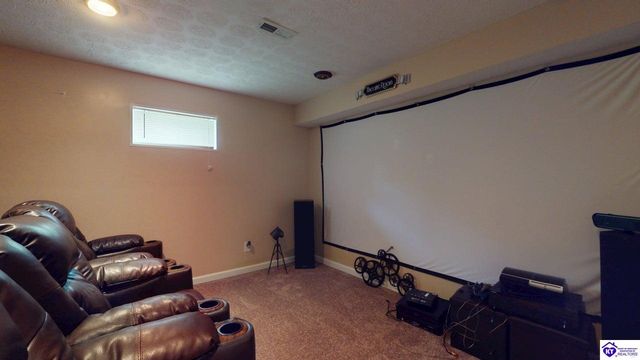 317 Vineland Place Drive, Vine Grove, KY 40175