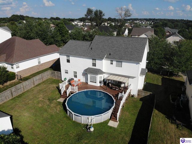 317 Vineland Place Drive, Vine Grove, KY 40175