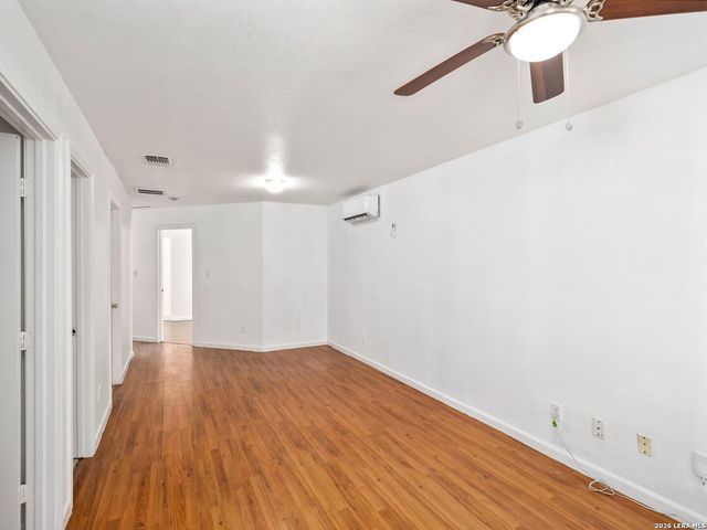 508 RANDALL AVE, San Antonio, TX 78237