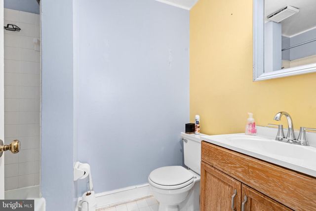 1827 EAST CAPITOL ST SE, Washington, DC 20003