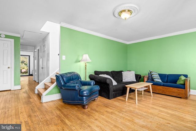 1827 EAST CAPITOL ST SE, Washington, DC 20003