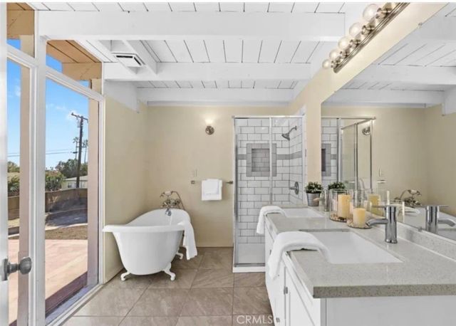 1445 N Pepper, Rialto, CA 92376