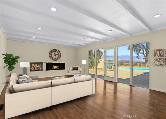 1445 N Pepper, Rialto, CA 92376
