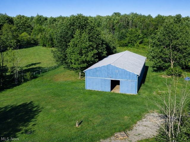 6615 Clay Street, Thompson, OH 44086