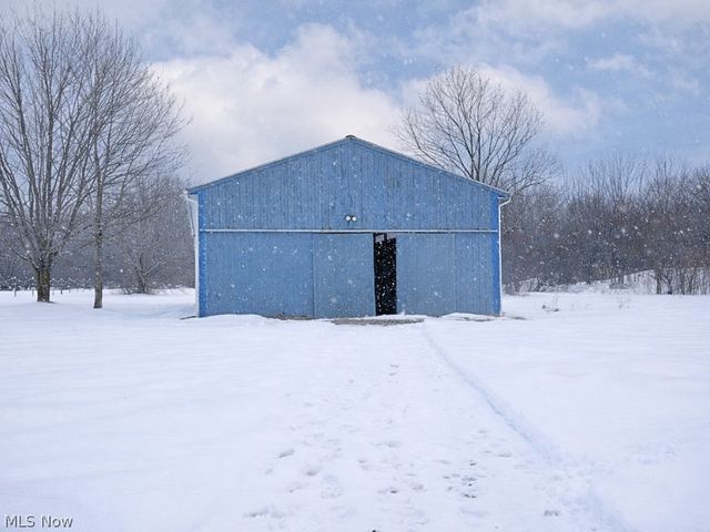 6615 Clay Street, Thompson, OH 44086