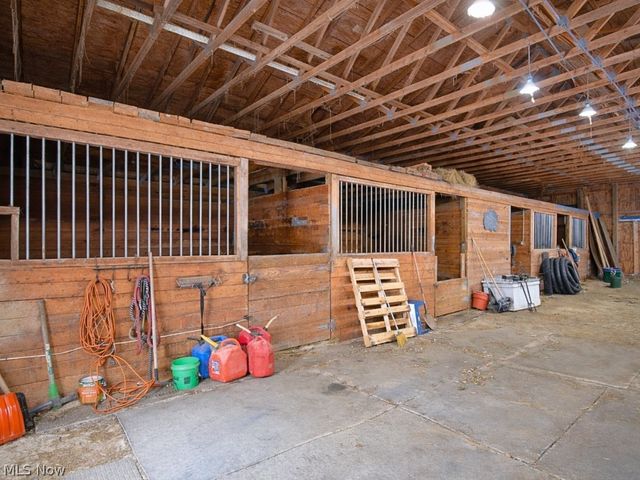 6615 Clay Street, Thompson, OH 44086