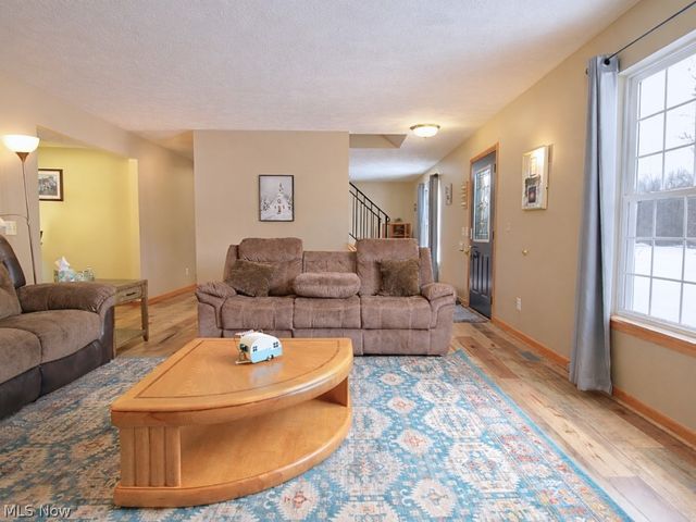 6615 Clay Street, Thompson, OH 44086