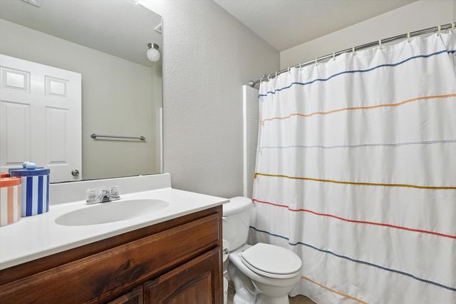 729 Poncho Lane, Fort Worth, TX 76052